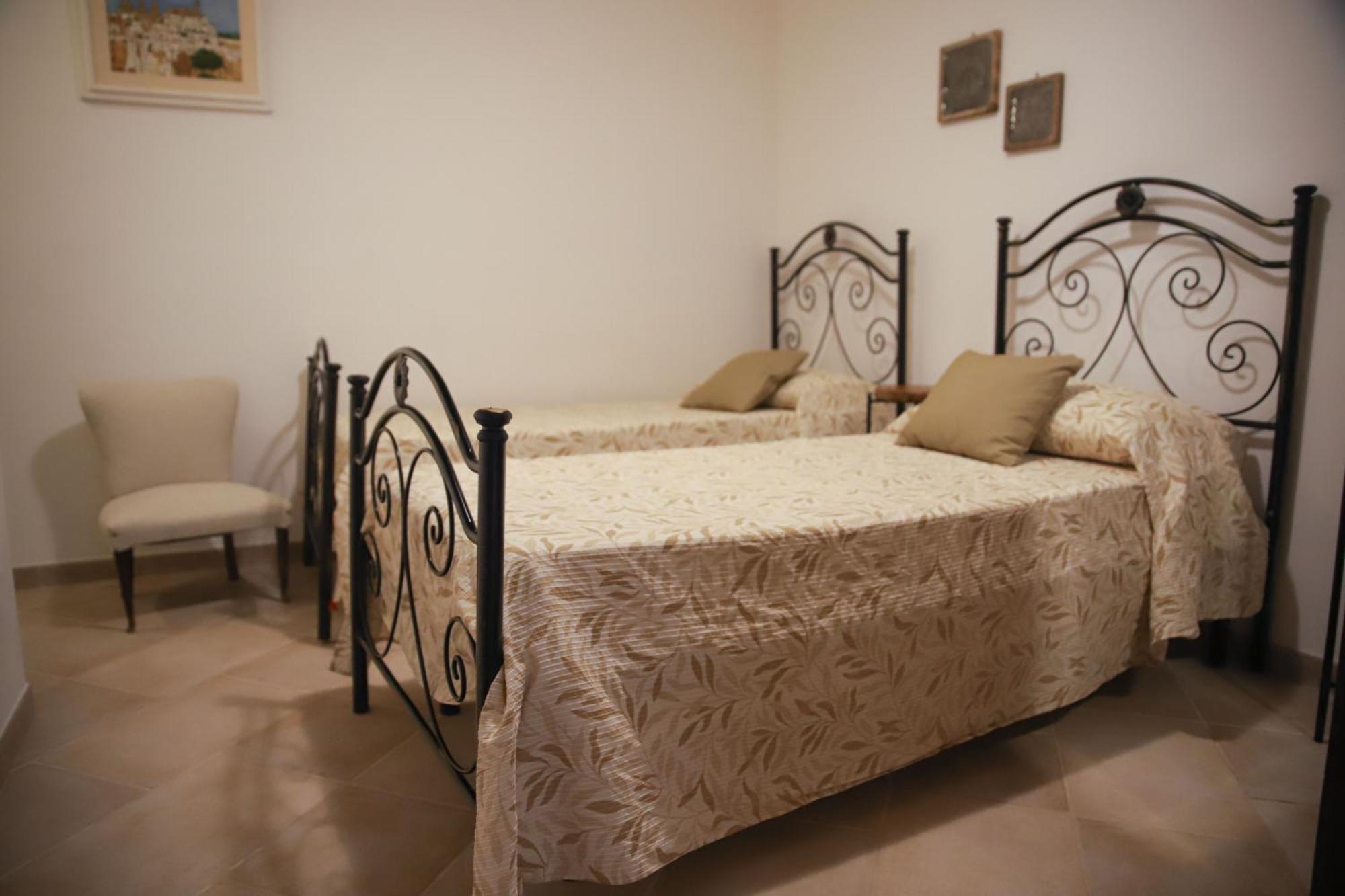 Villa Arisa con piscina Selva Di Fasano Esterno foto